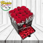 IMPRESIONANTE AMOR ( CAJA BOMBONERA CON 16 ROSAS EN FILA )