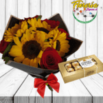 RAMO DE 6 ROSAS, 4 GIRASOLES Y BOMBONES FERREROS ROCHER 100GRS