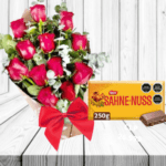 RAMO DE 12 ROSAS + BARRA DE CHOCOLATE 160GRS