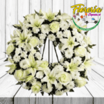 CORONA FUNEBRE DE ROSAS, LILIUM Y MAULE