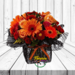 CUBO CON FLORES MIX DE TEMPORADA