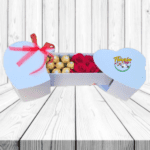 CAJA ESPECIAL CORAZON DE ROSAS Y BOMBONES