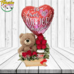 ARREGLO 9 ROSAS IMPORTADAS, NUTELLA, PELUCHE 25CM Y GLOBO