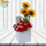 CAJA BOX DE 10 ROSAS, 3 GIRASOLES, PECERA CON ROSA PRESERVADA Y BOMBONES VIZZIO