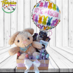 GUACAL PASCUA, PELUCHE DE 25CM, 3 BARRAS DE CHOCOLATE, HUEVITOS Y GLOBO