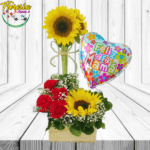ARREGLO DE 4 GIRSOLES, 4 ROSAS Y GLOBO METALIZADO