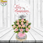BOX CUADRADO 13 ROSAS, 5 BOMBONES Y GLOBO BURBURJA