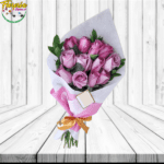 RAMO DE 12 ROSAS LILA/MORADO