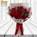 RAMO PROVIDENCIA DE 15 ROSAS IMPORTADAS Y LINDA ENVOLTURA