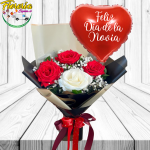 RAMO DIA DE LA NOVIA DE 4 ROSAS Y GLOBO