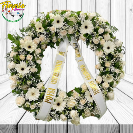Corona Fúnebre de 50 Rosas, 10 Geberas, follaje, cinta y Atril