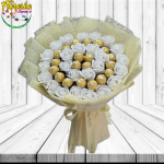 RAMO 25 ROSAS ETERNAS 22 FERREROS ROCHER