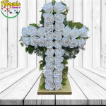 BASE CRUZ FLORAL 45 CM 34 ROSAS ETERNAS