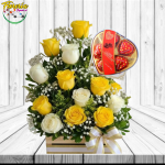 LINDO ARREGLO PARA ENAMORAR 13 ROSAS Y BOMBONES DE 5 UND