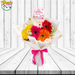 RAMO DIA DE LA ENFERMERA: MIX DE 6 GERBERAS, CON LINDA ENVOLTURA Y TOPPER
