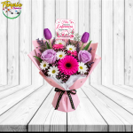 RAMO DIA DE LA ENFERMERA: 2 ROSAS, 1 GERBERA, 2 TULIPANES Y TOPPER