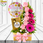 BOX REGALONEA DE 6 ROSAS, 4 GERBERAS, FERRERO ROCHER X4 Y GLOBITO