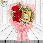 RAMO CON AMOR: 3 ROSAS, BOMBONES FERREROS ROCHER 4 UNID Y ENVOLTURA